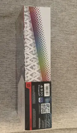 ✅ Pokemon Prismatic Evolutions SPC Super Premium Collection - Brand New & Sealed - Image 3