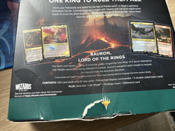 Magic The Gathering Hosts of Mordor Deck Commander Lord of the Rings damaged box - Image 2