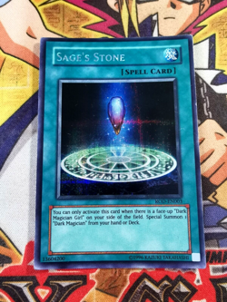Sage's Stone rod-en003 (MP) Prismatic-Secret Rare Yu-Gi-Oh! - Image 1