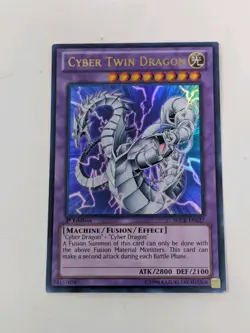 Cyber Twin Dragon - SDCR-EN037 - Ultra Rare - 1st Edition Yugioh! - Image 1