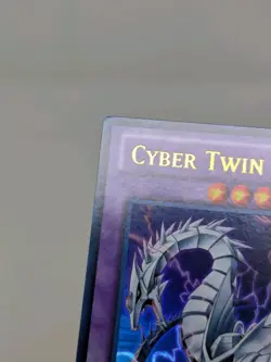 Cyber Twin Dragon - SDCR-EN037 - Ultra Rare - 1st Edition Yugioh! - Image 5