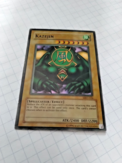 Yu-Gi-Oh Kazejin MRD-026 Metal Raiders Holo Unlimited - Bit of Edge Wear - pics - Image 2