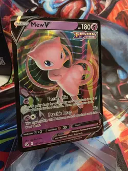Pokemon TCG Mew V Fusion Strike 113/264 Holo Ultra Rare - Image 1