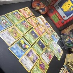 21 Lot Pokemon First Edition WOTC VINTAGE Rocket Jungle Fossil MP/HP - Image 1