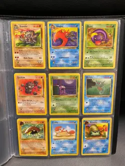 Fossil and Jungle Set Pokemon Cards Bundle Vintage Collection No Duplicates /7 - Image 1