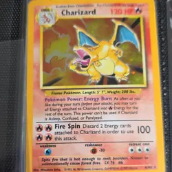 Pokemon Charizard Holo Rare 4/102 Base Set 120 HP Wizards of the Coast - Image 1