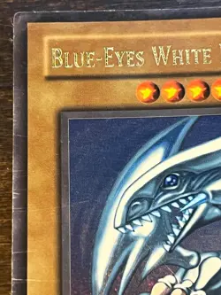 Yugioh Blue-Eyes White Dragon SDK-001 Ultra Rare HP - Image 2