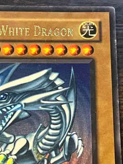Yugioh Blue-Eyes White Dragon SDK-001 Ultra Rare HP - Image 3