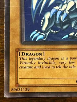 Yugioh Blue-Eyes White Dragon SDK-001 Ultra Rare HP - Image 4