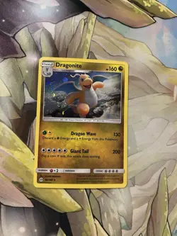 Pokemon Card TCG - Dragonite 96/149 Cosmos Holo Exclusive Sun & Moon NM - Image 1