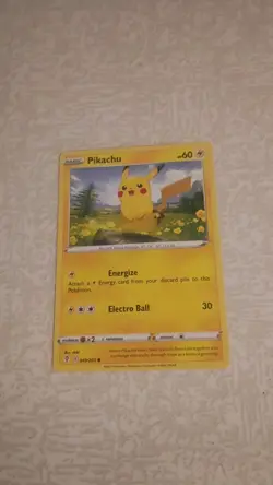 2021 Basic Pokemon Pikachu Energize Electro Ball HP60 Card 049/203 - Image 2