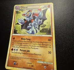 Pokemon TCG Gliscor 4/90 Holo Rare Undaunted Bleed - Image 3