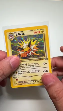 Pokemon 1st Edition Jungle Jolteon Holo Rare (4/64) - Image 2