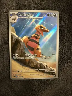 Krokorok 136/086 Pokemon TCG Scarlet & Violet: Black Bolt Illustration Rare - Image 1