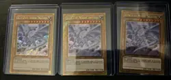 3x Blue-Eyes White Dragon Gold Secret Rare Playset MVP1-ENGV4 YuGiOh! NM - Image 1