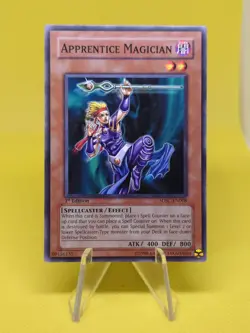 Yugioh - Apprentice Magician (SDSC-EN008) - Common 1st Edition - Image 1