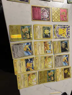 Pokemon TCG 40 Card Lot Pikachu Gyarados Charmander Delta Species Holo RC - Image 2