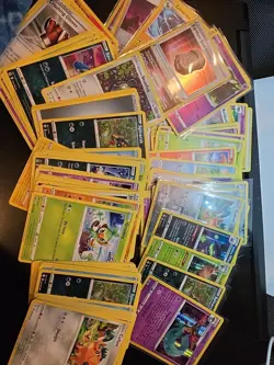100+ Pokemon Sword & Shield Evolving Skies Card Lot - Image 1