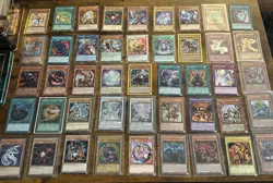 Yu-Gi-Oh Lot 40 Holos / 300 Rares and Commons mixed sets vintage/modern QCR - Image 1