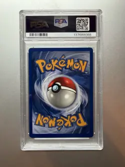 1999 Pokemon TCG Machamp Holo Rare 1st Edition Base Set #8/102 PSA 8 - Image 2