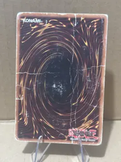 Yu-Gi-Oh Blue-Eyes White Dragon SDK-001 Ultra Rare Unlimited VERY HEAVILY PLAYED - Image 2