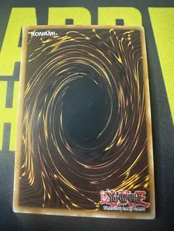 Yu-Gi-Oh TCG Blue-Eyes White Dragon Secret Rare Card BPT-009 Unlimited - Image 2