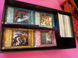 yugioh joblot of 500+ cards - Image 1