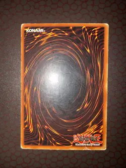 Yu-Gi-Oh! Dark Magician - LOB-005 - Ultra Rare- Unlimited Damaged! - Image 4