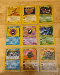 1st Edition Fossil Non Holo 34 Card Lot NM- Mint # 29-62 Vintage Pokemon Cards - Image 1