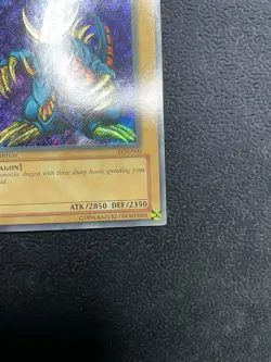 YUGIOH TRI-HORNED DRAGON SECRET RARE LOB-000 1st EDITION VLP / NM ENGLISH #2 - Image 5