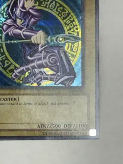 Dark Magician (Dark Duel Stories) DDS-002 Yu-Gi-Oh! Secret Rare #2 - Image 4