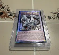 Yu-Gi-Oh! Dragon Master Magia 1st Edition Prismatic Ultimate Rare - Image 2