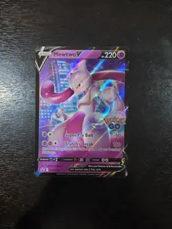 Mewtwo V SWSH223 SWSH: Sword & Shield Promo Cards Holo - Image 1