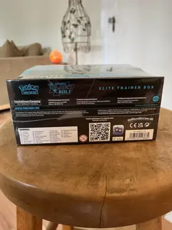 Pokemon Scarlet & Violet Black Bolt Elite Trainer Box Sealed - Image 4