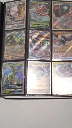 Pokemon TCG Vintage 1999 Card Lot Pikachu Charmander Foil Binder - Image 2
