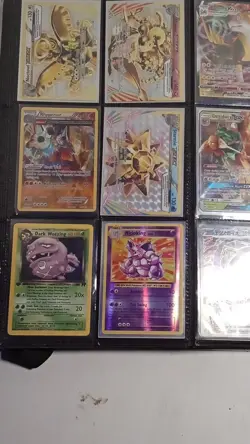 Pokemon TCG Vintage 1999 Card Lot Pikachu Charmander Foil Binder - Image 3