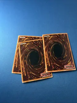 3x Yu-Gi-Oh! Dupe Frog CRMS-EN028 Crimson Crisis 1st Edition Common LP - Image 2