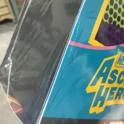 Pokemon Center Etb. Ascended Hero’s. with acrylic case. has small tear see pic - Image 3