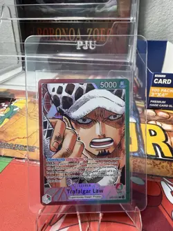 ONE PIECE Trafalgar Law (002) (Parallel) - Romance Dawn (OP01) NM - Image 1