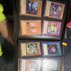Konami Yu-Gi-Oh! TCG Binder Collection 160 cards and binder - Image 3