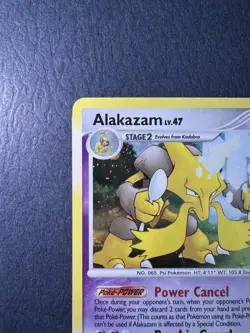 Pokemon TCG Alakazam 2/123 Mysterious Treasures Holo - Image 4