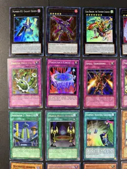 Yu-Gi-Oh! TCG - Lot of 30 Cards - LP to MP - All HOLOS - Image 3