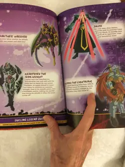 Yu-Gi-Oh, Dueling Legends Official Handbook - Image 3