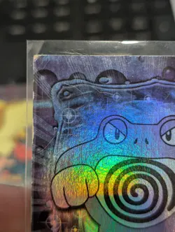 Poliwrath #62 Pokemon Topps Series 1 Card Blue Label Rainbow First Print - Image 2