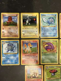 First Edition, Shadowless (Base Jungle Fossil) Pokemon Card Lot - Image 2