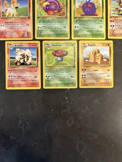 First Edition, Shadowless (Base Jungle Fossil) Pokemon Card Lot - Image 4