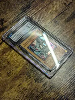 Yugioh Blue Eyes White Dragon SKE-001 1st Edition CGC 8.5 NM/MINT+ Super Rare - Image 2