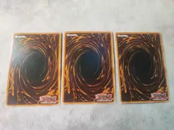 X3 Blue-Eyes White Dragon OP28-EN001 OTS Tournament Pack 28 - Image 2