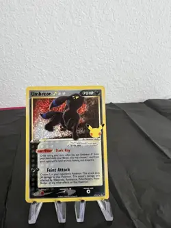 Pokemon Umbreon Gold Star 17/17 Holo Rare Celebrations: Classic Collection NM - Image 1