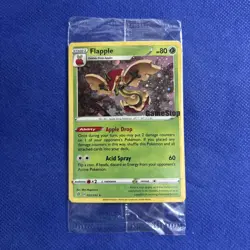 Pokemon Flapple Gamestop Promo Card 022/192 Exclusive Holo 2021 Sealed - Image 1